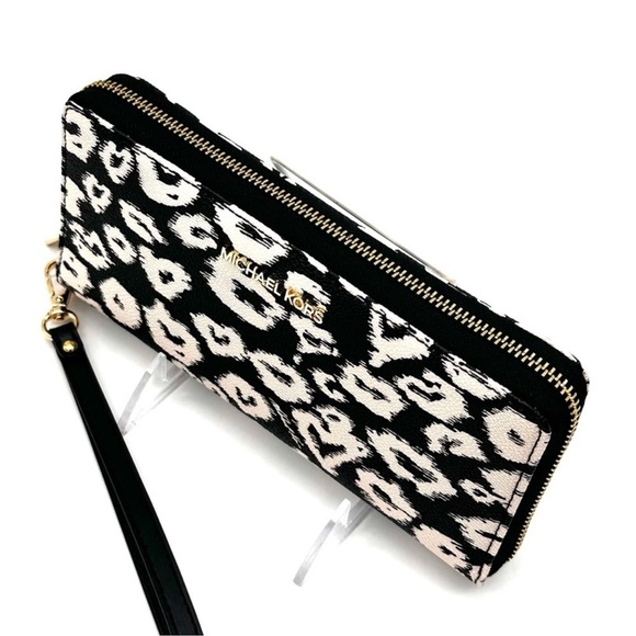 Michael Kors Large Continental Wallet Wristlet Black Multi - Picture 6 of 9